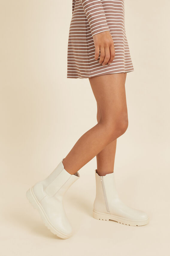 Combat Boot  Vanilla  hi-res