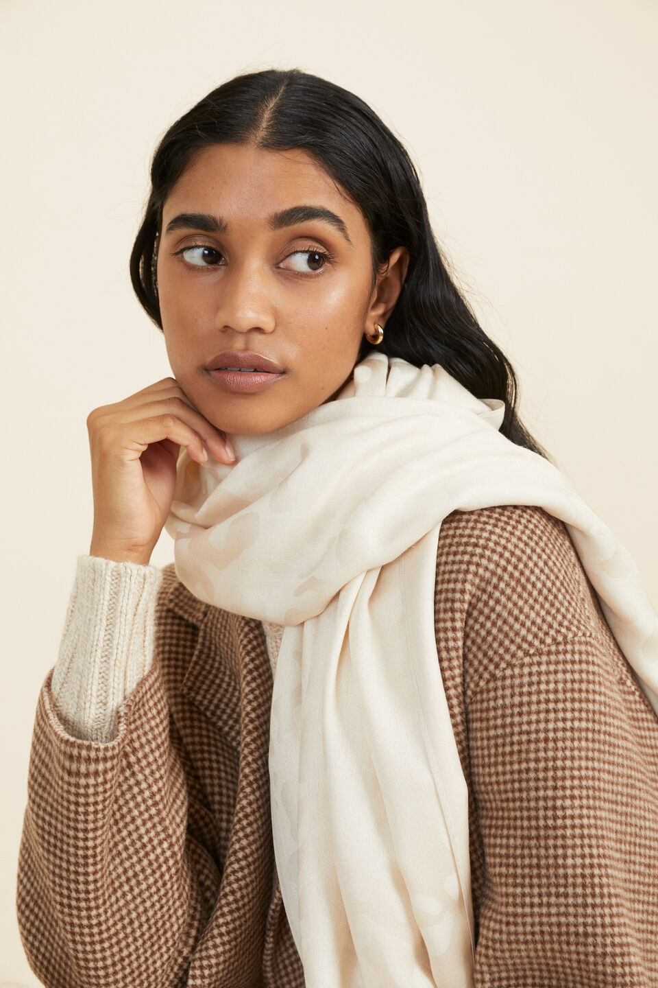 Tonal Leopard Jacquard Scarf  Pebble Cream
