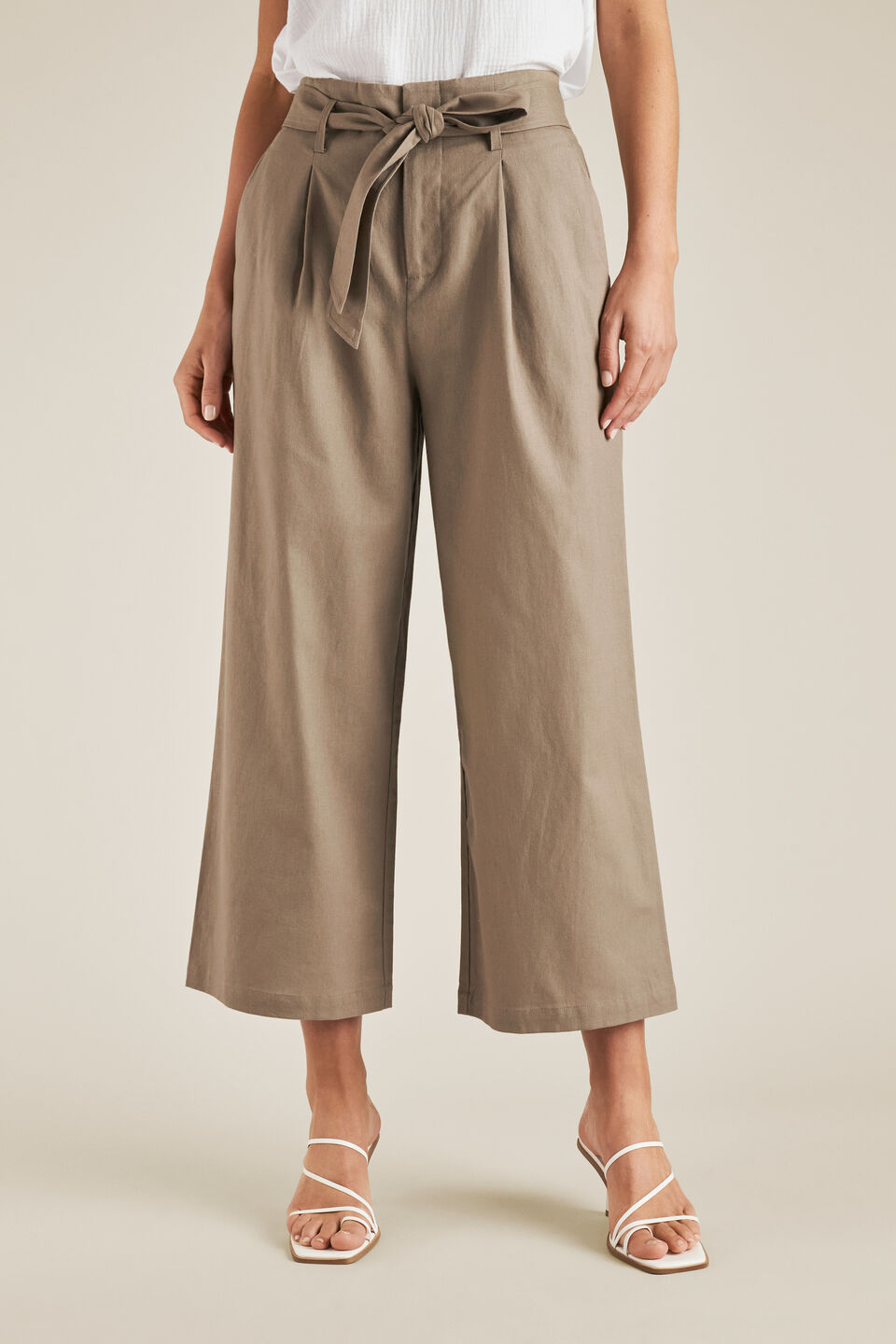 Pleat Front Pant  