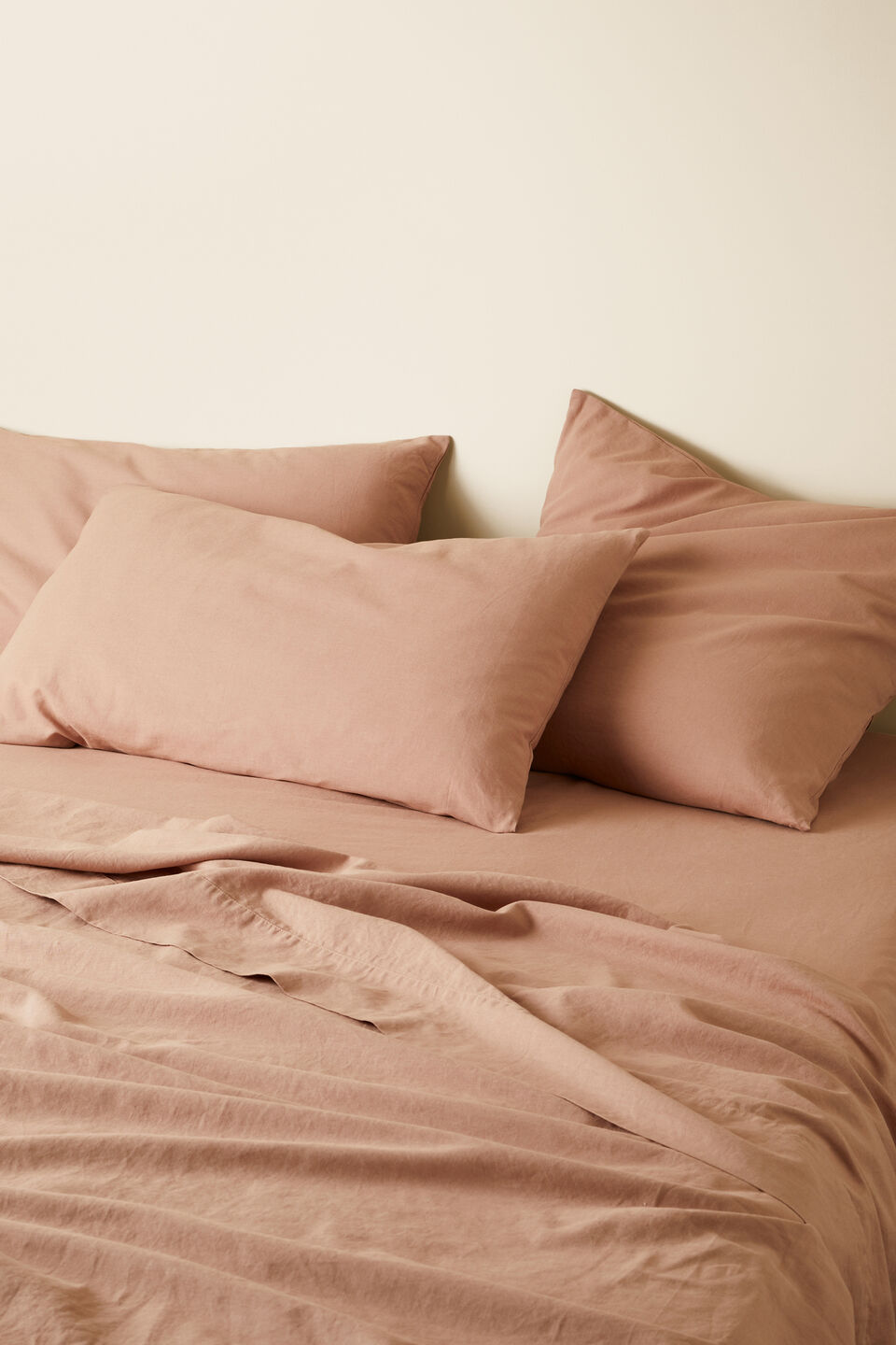 Alba Standard Pillowcase  Chalk Pink