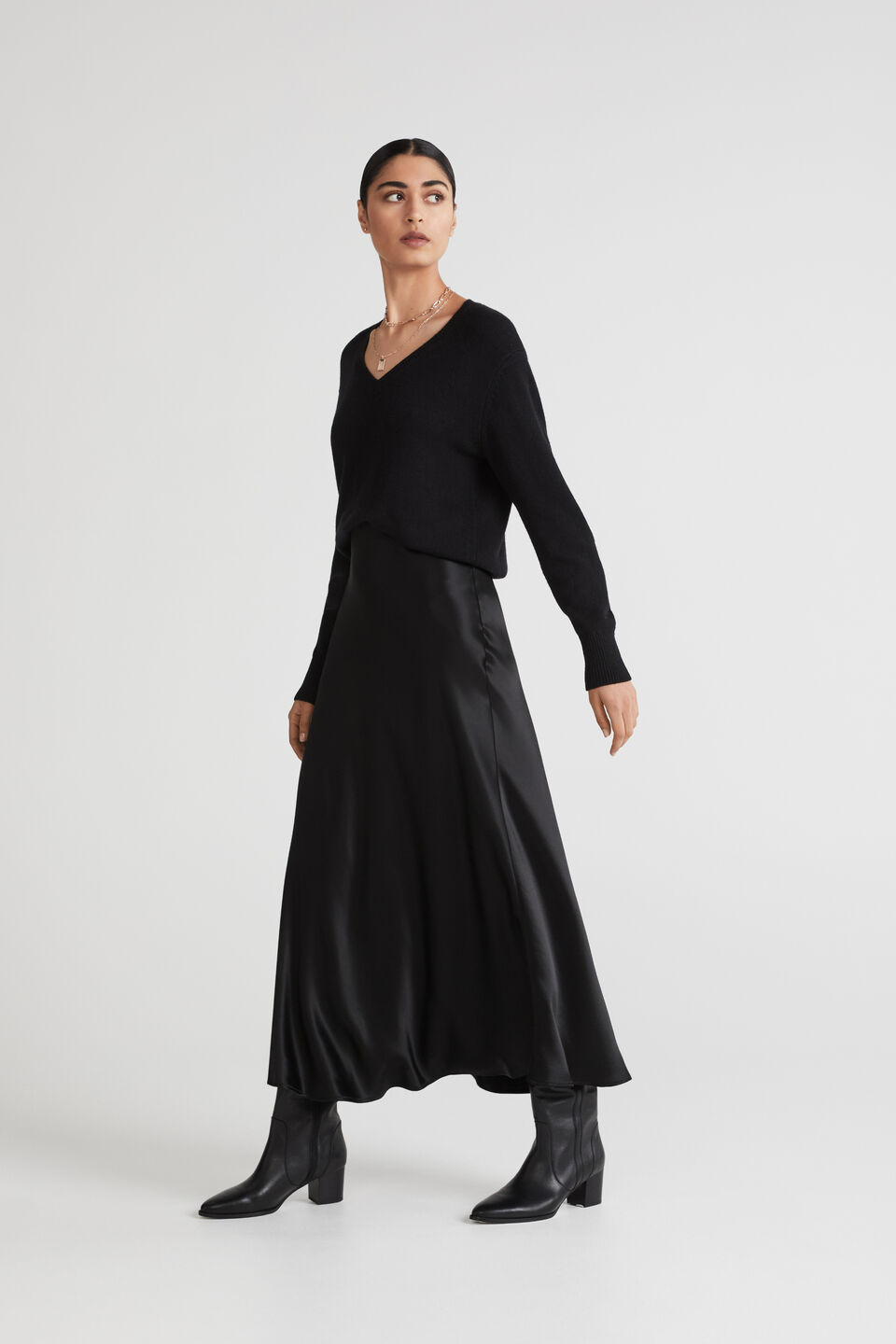 V Neck Sweater  Black