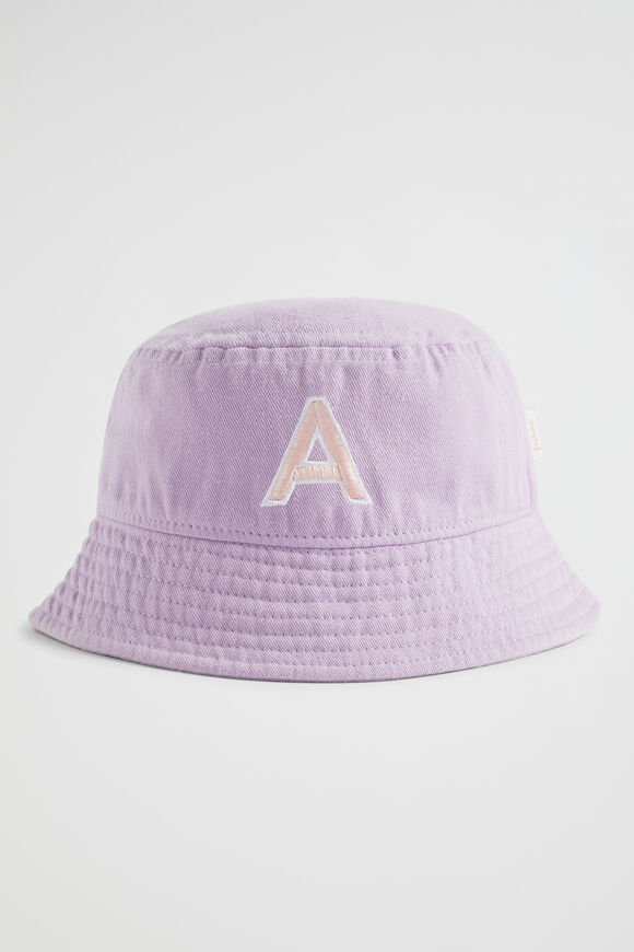 Initial Emb Bucket Hat  A  hi-res