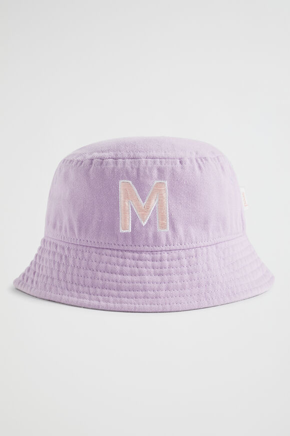 Initial Emb Bucket Hat  M  hi-res