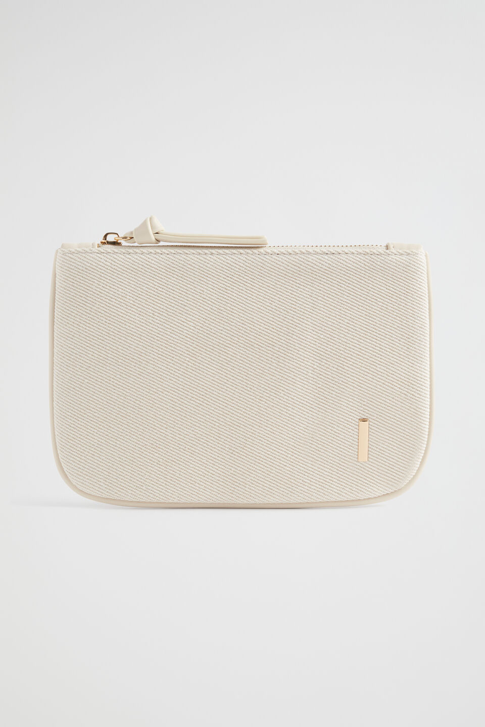 Initial Pouch  I