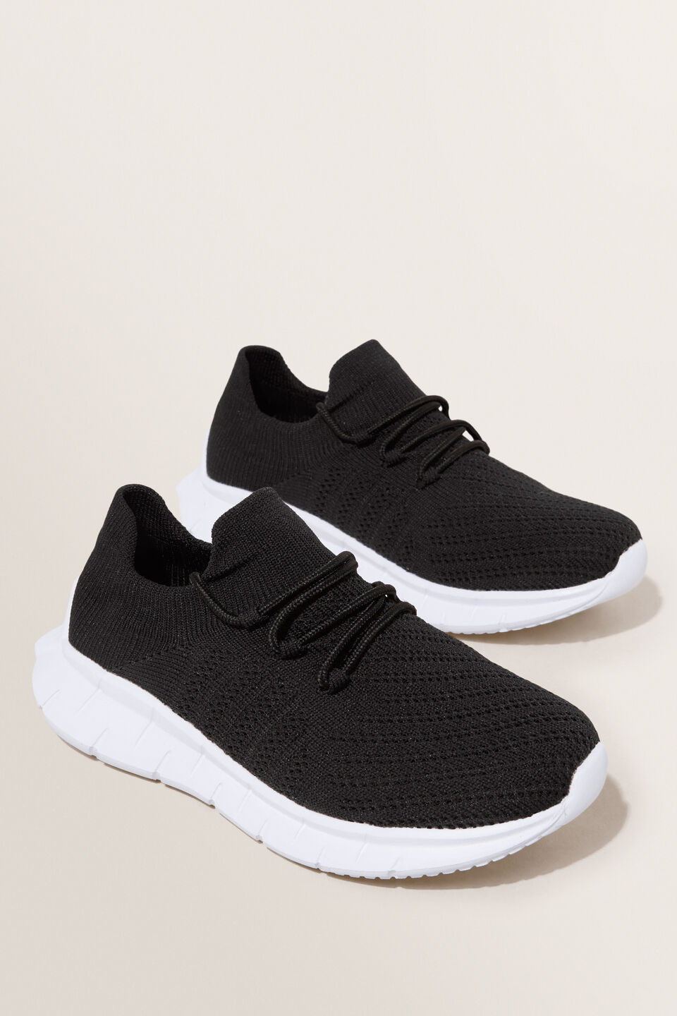 Mesh Trainer  Black