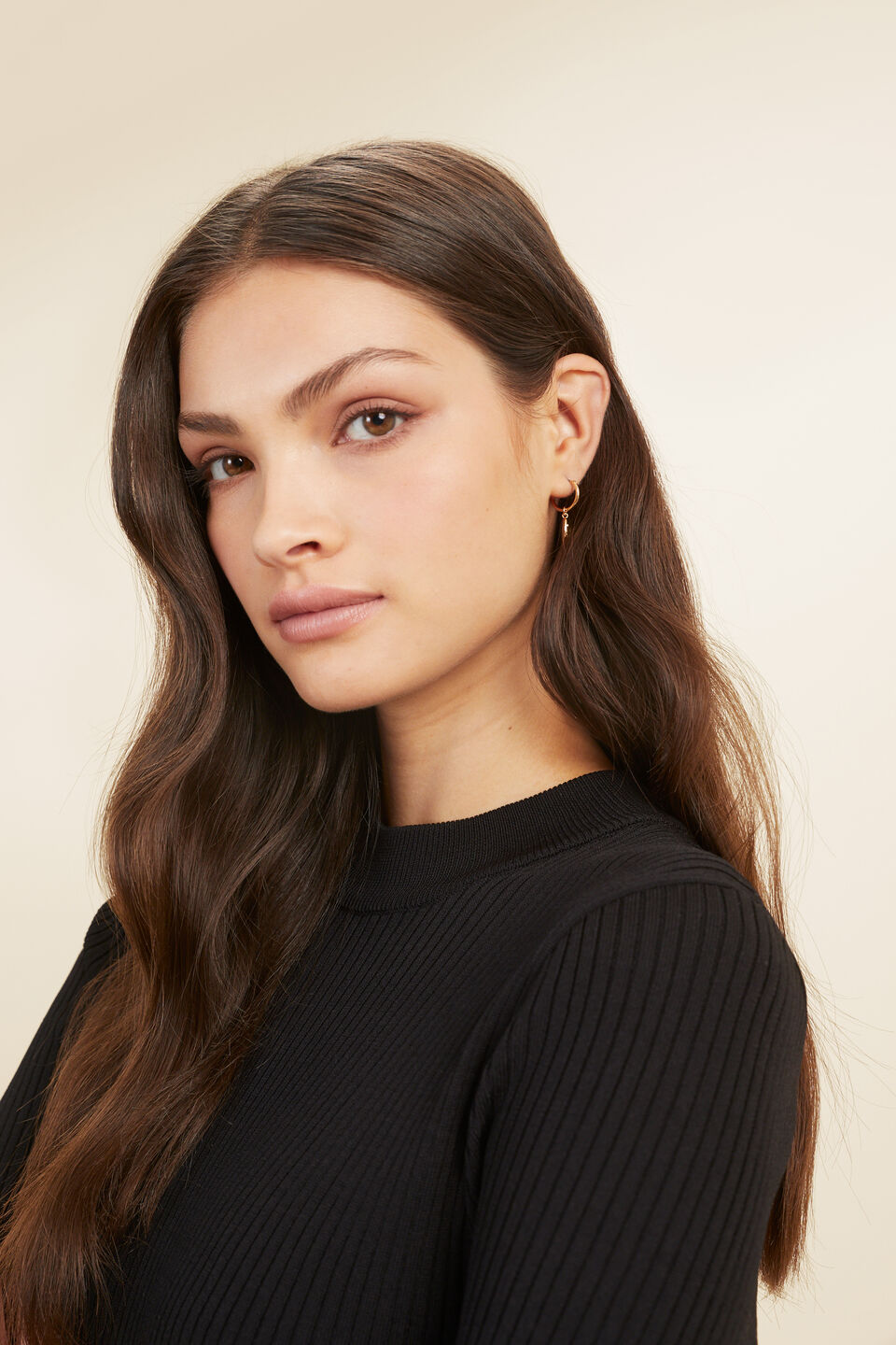 Fine Femme Hoop Earring  Gold