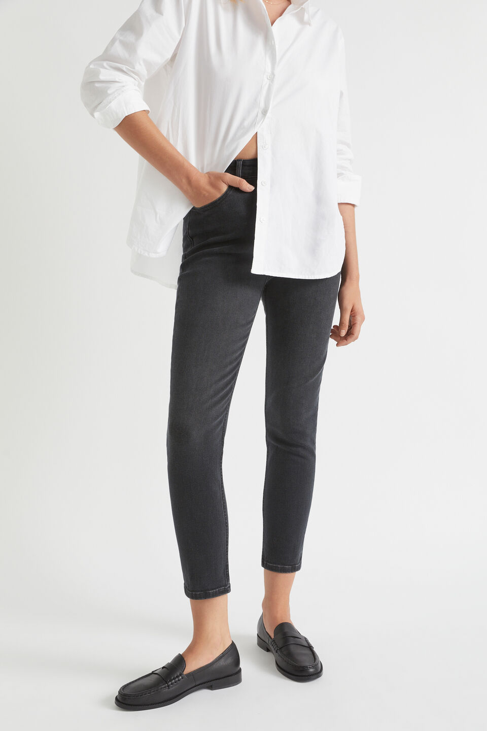 Core Skinny Jean  Onyx Wash