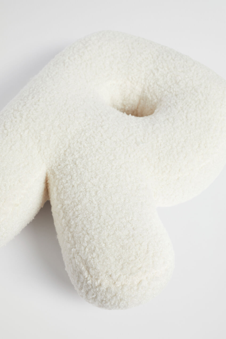 Initial Cushion  R