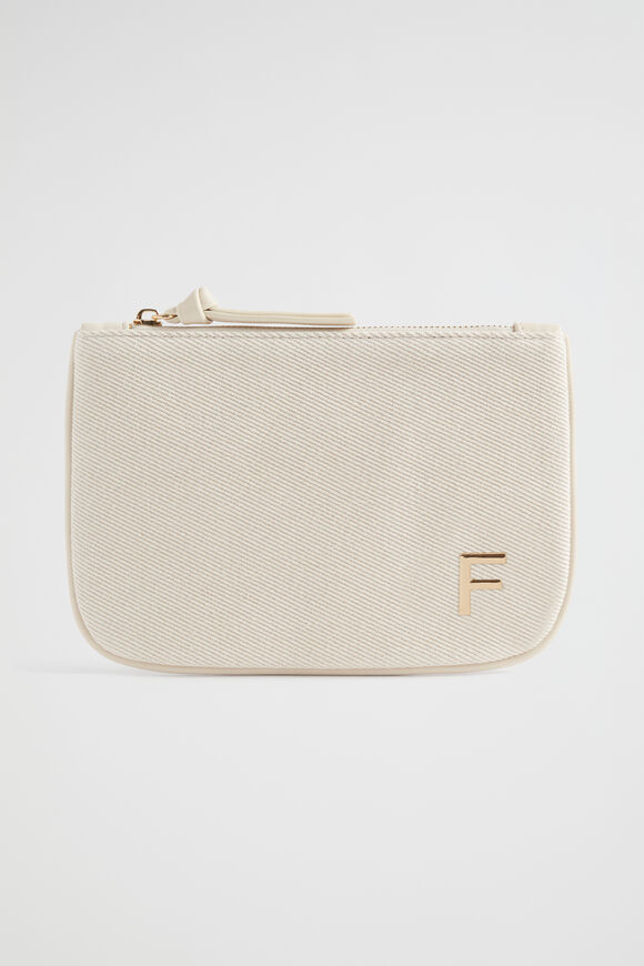 Initial Pouch  F  hi-res