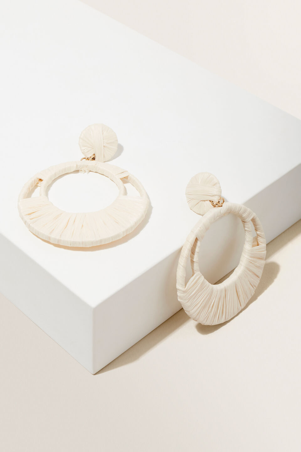 Raffia Circle Earrings  Cloud Cream
