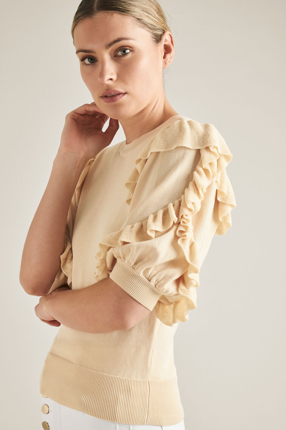Frill Sleeve Knit  
