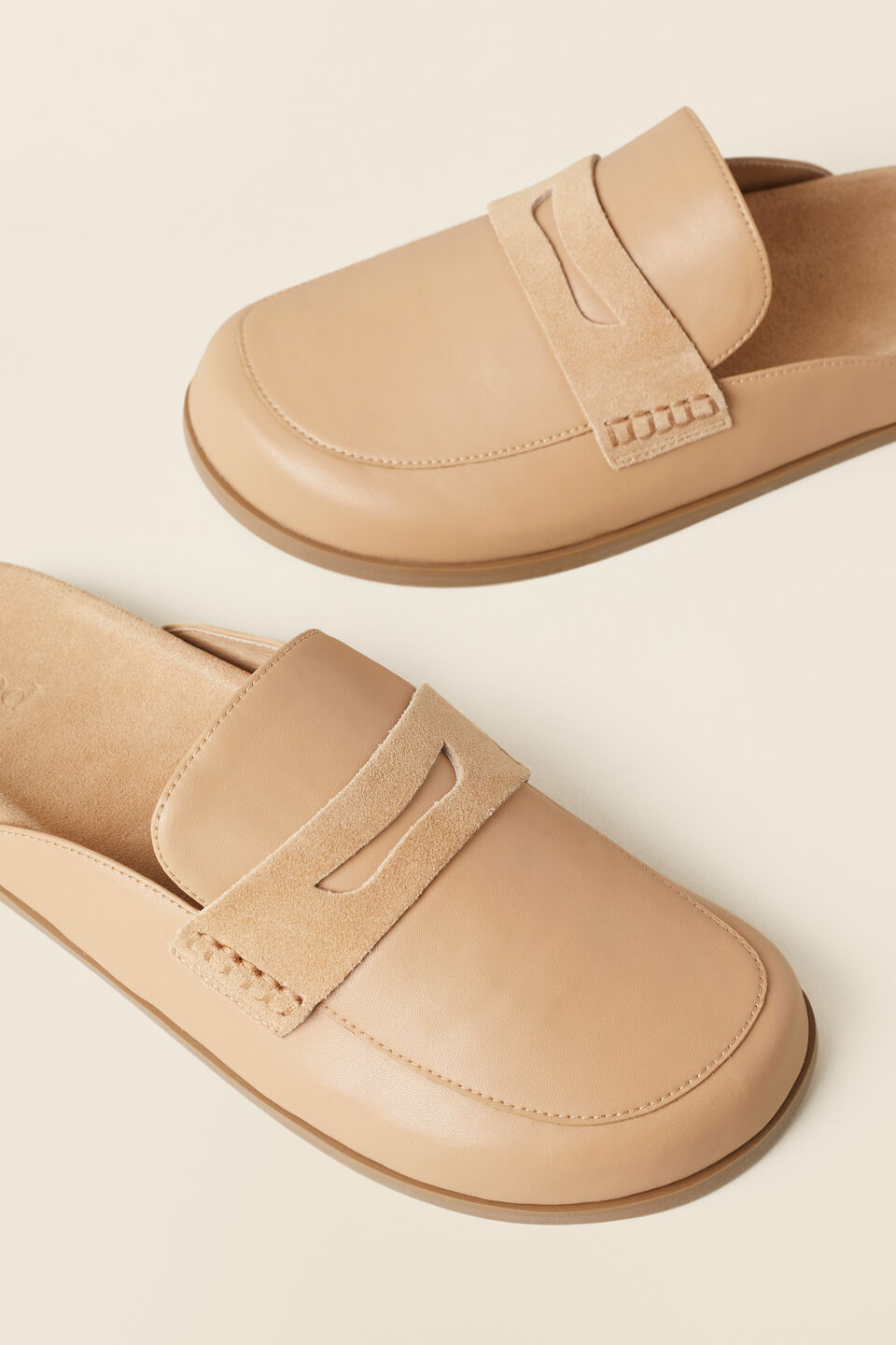 Willow Leather Loafer Mule  Caramel