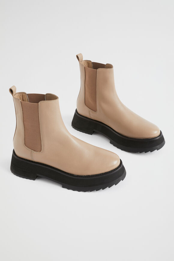 Elliot Gusset Boot  Storm  hi-res