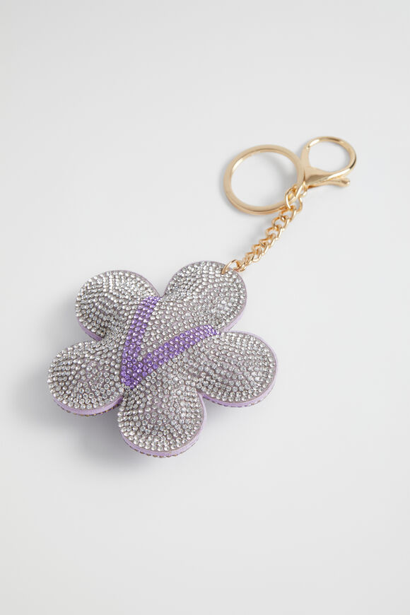 Daisy Initial Keyring  V  hi-res