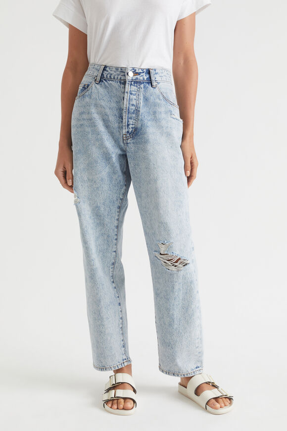 Core Boyfriend Jean  90s Vintage Wash  hi-res