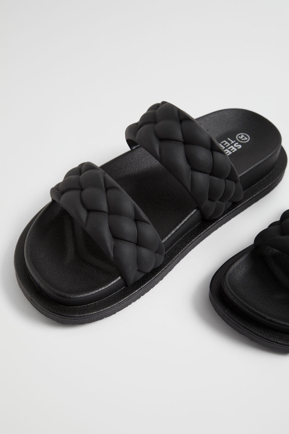 Plait Rubber Slide  Black