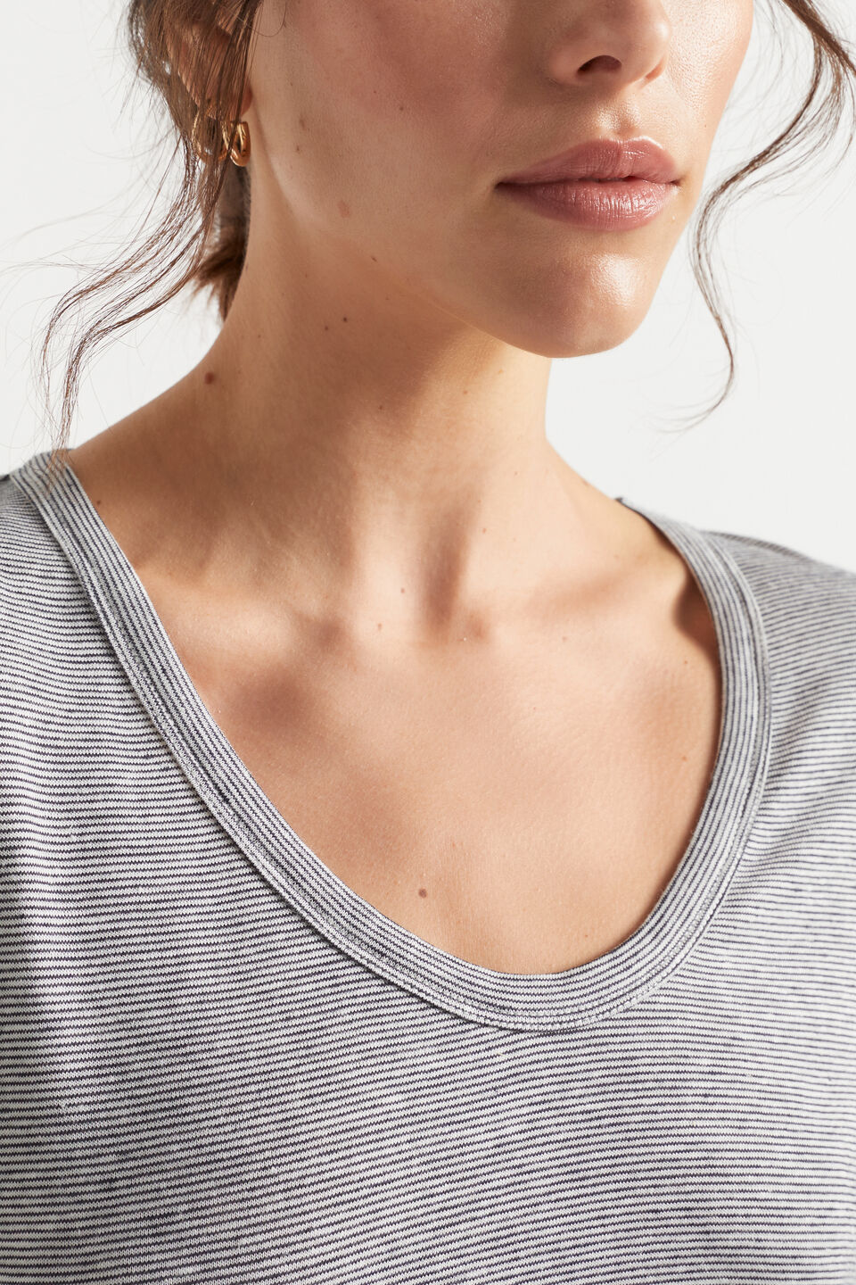 Linen Blend Stripe Tee  Deep Navy Stripe