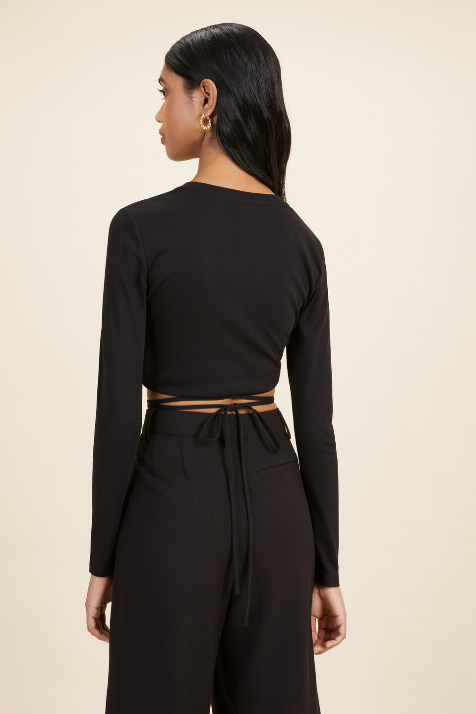 Twist Front Tie Top  Black