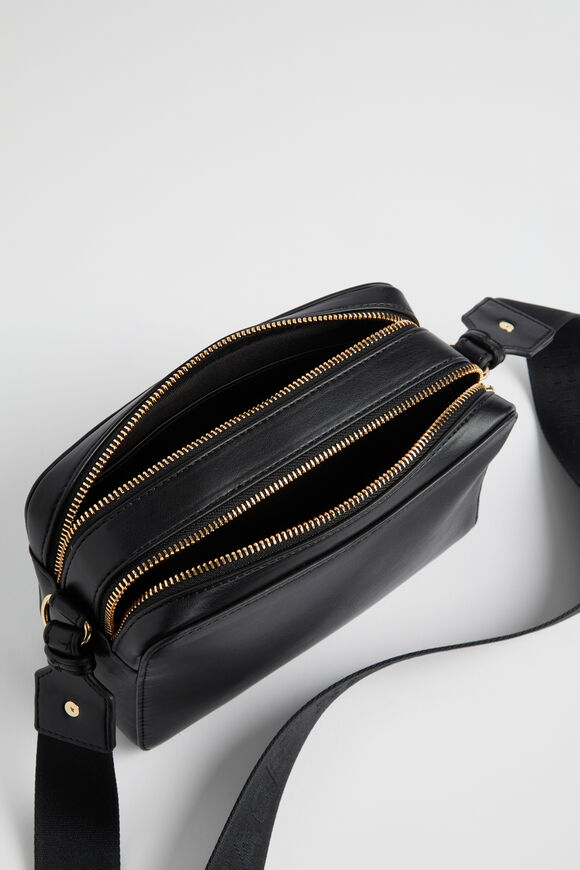 Camera Bag  Black  hi-res