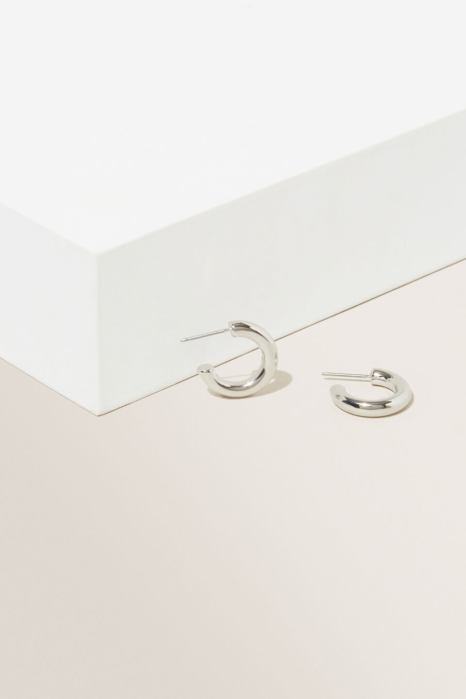 Classic Hoops  Silver