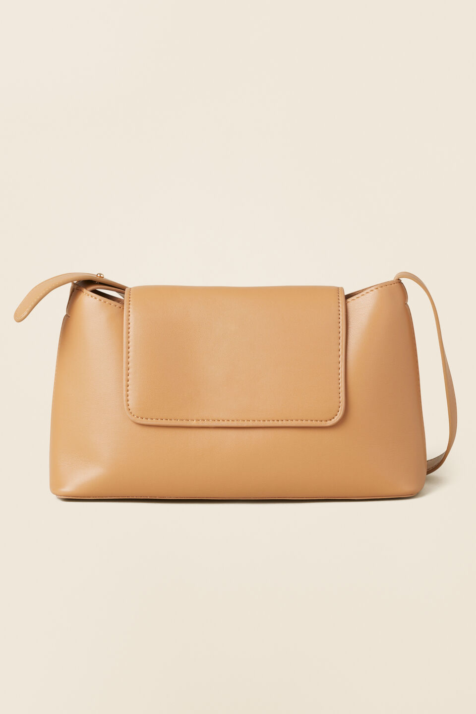 Classic Daily Shoulder Bag  Caramel