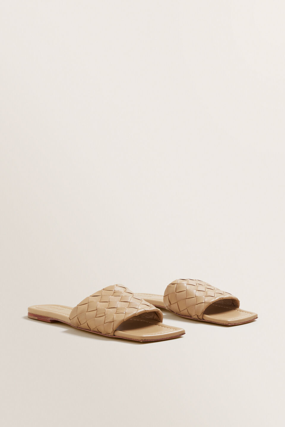 Amber Woven Flat  Beige