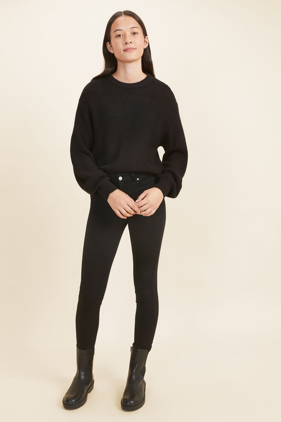 Crop Knit  Black