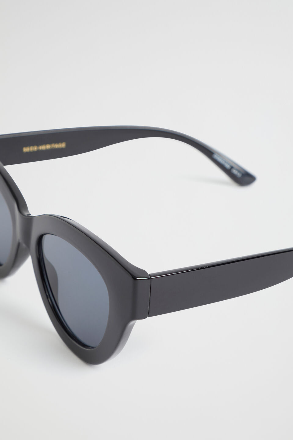 Sarah Cat Eye Sunglasses  Black