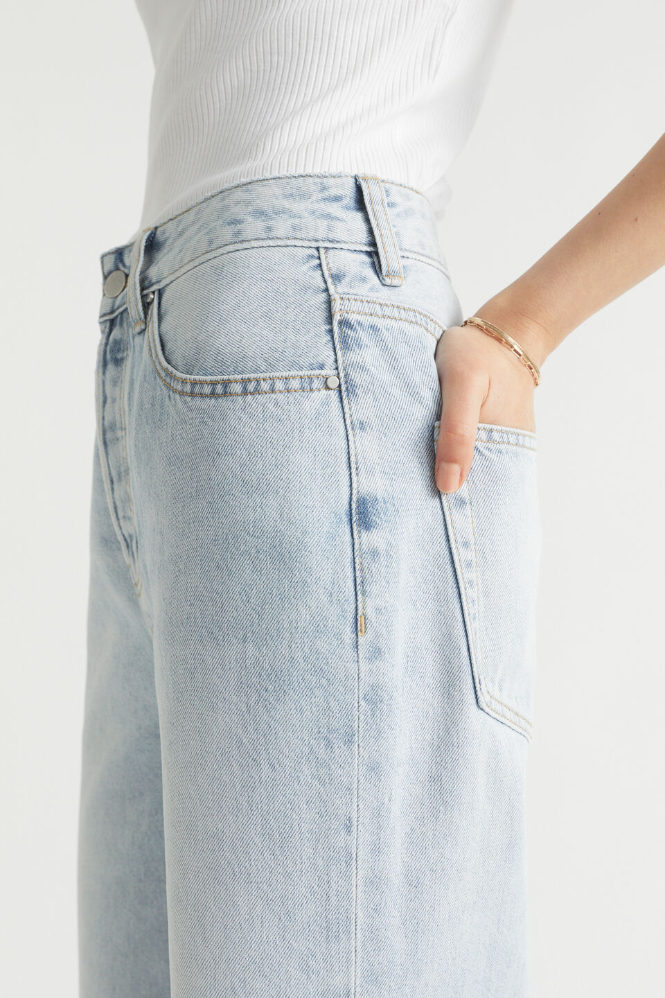 Straight Leg Rigid Jean  Ice Blue Denim