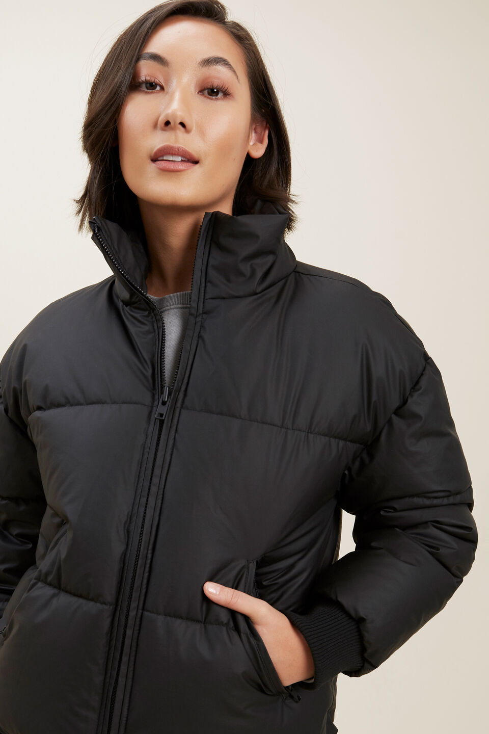 Crop Puffer Jacket  Black