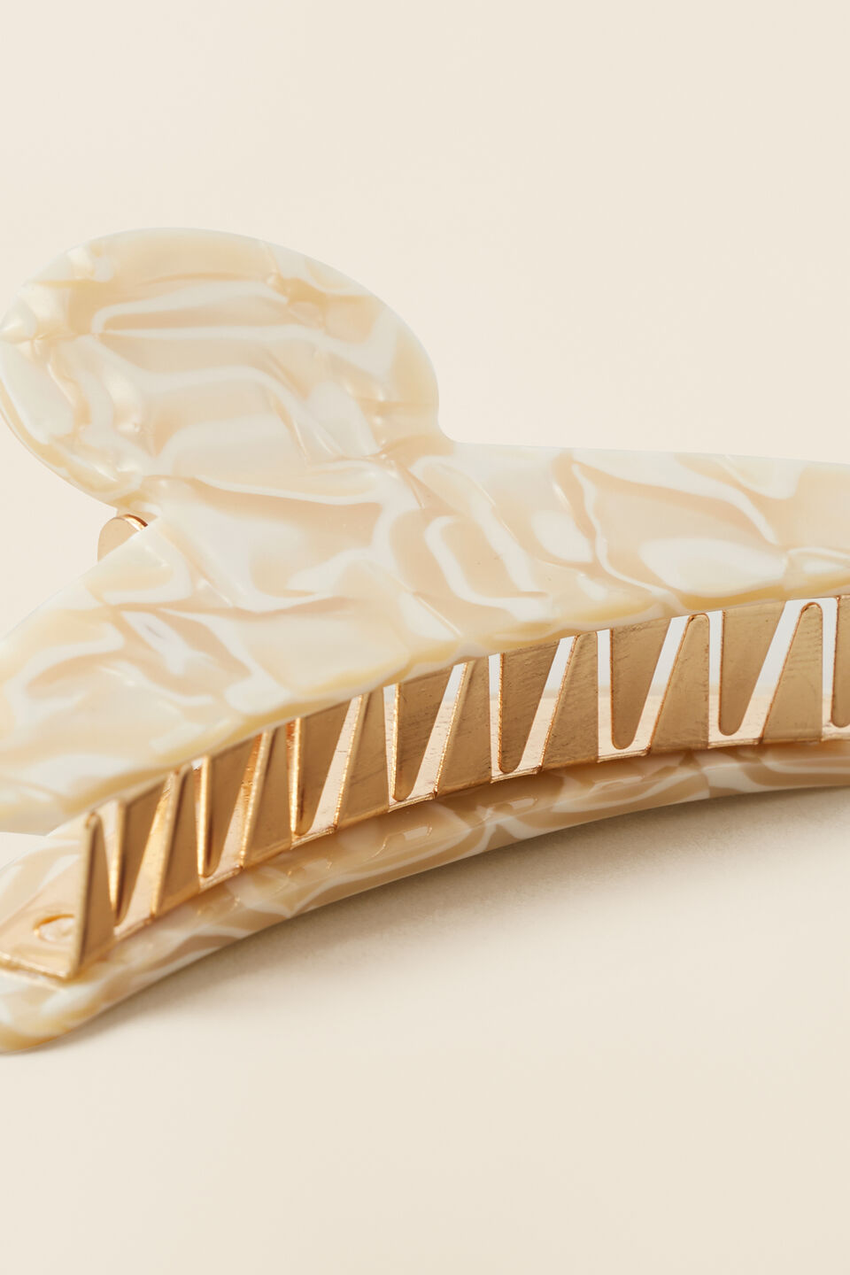 Tort Hair Clip  Vanilla