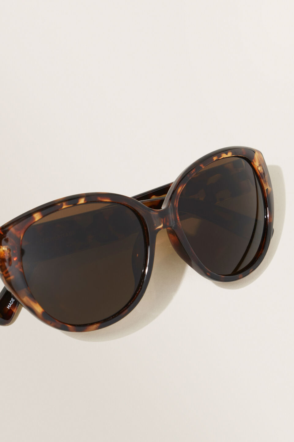 Bronte Oval Sunglasses  Brown Tort
