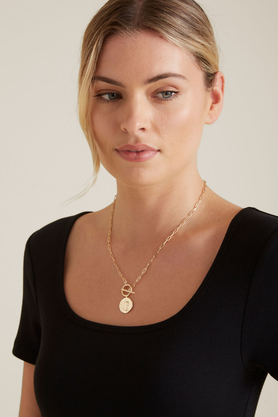 Coin Pendant Necklace  9