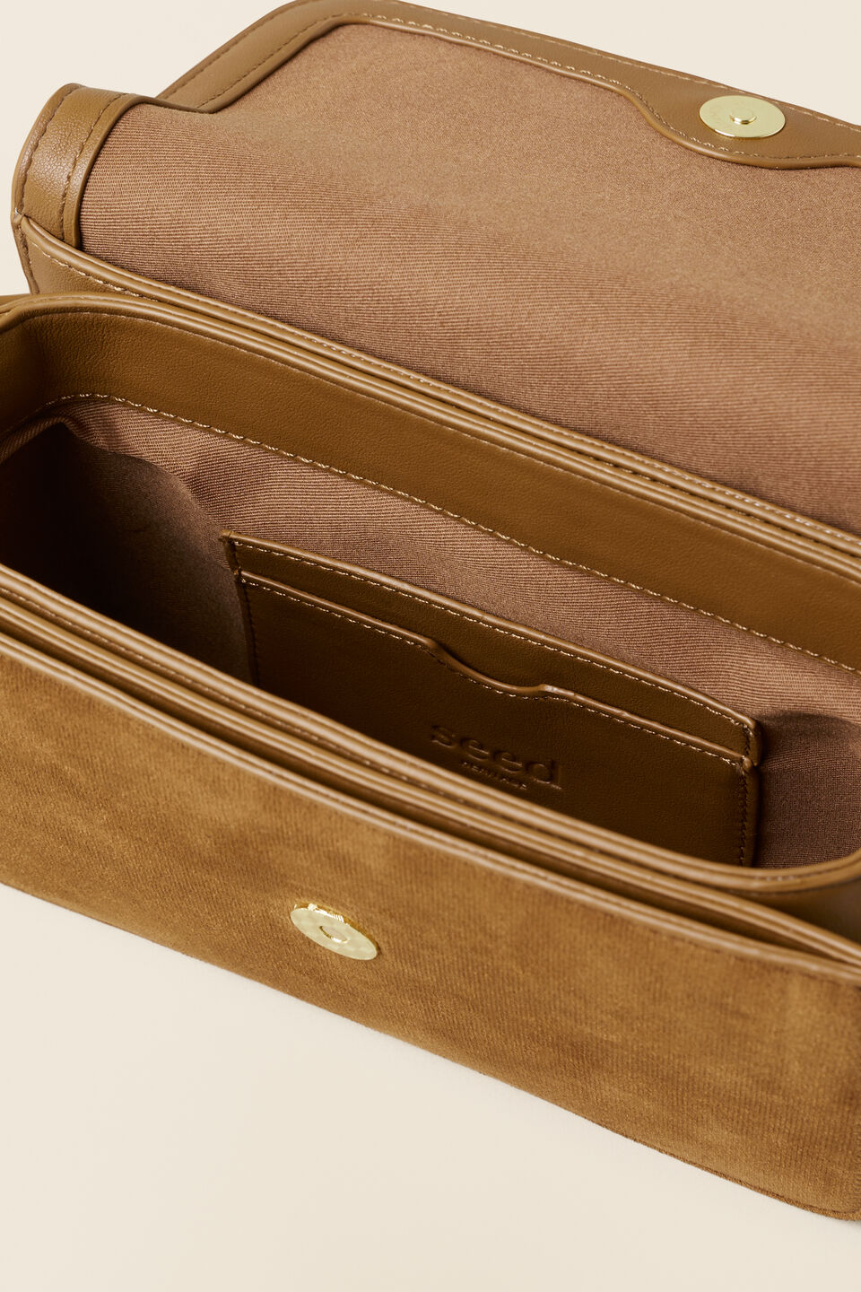 Chain Detail Cross Body Bag  Cognac