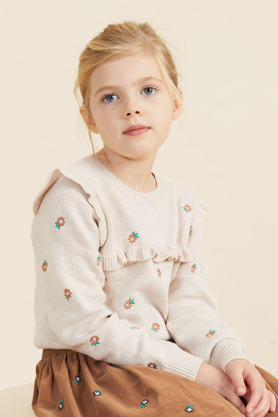 Embroidered Knit  Oat Marle