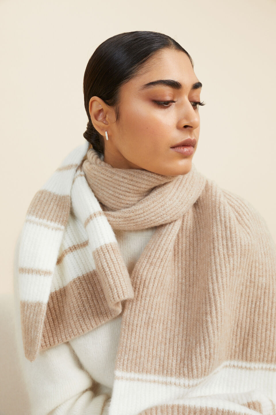 Contrast Stripe Knit Scarf  Champagne Beige Multi