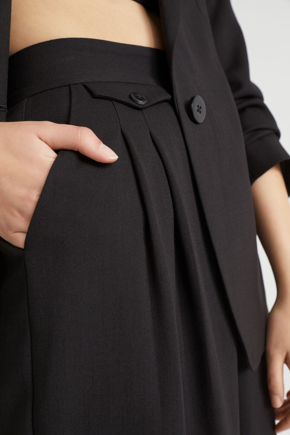 Pocket Front Wide Leg Trouser  Black