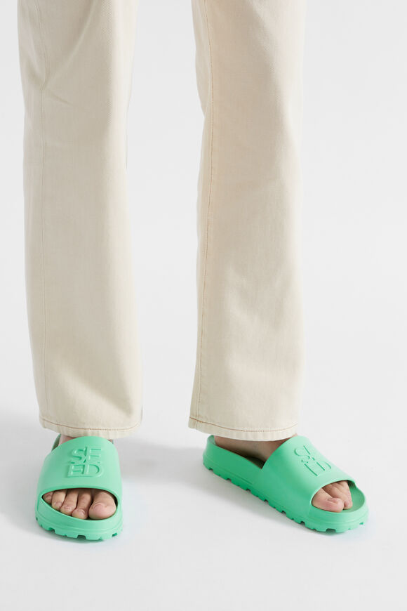 Quad Logo Slide  Key Lime  hi-res