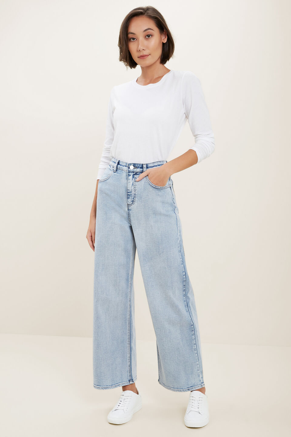 Core Wide Leg Stretch Jean  Light Sky Denim