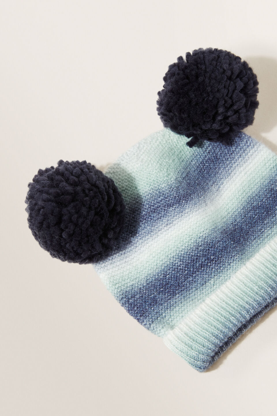 Ombre Beanie  Sea Foam