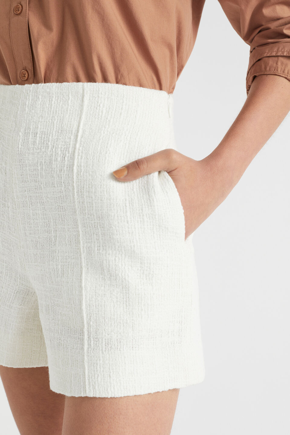 Cotton Tweed Short  Cloud Cream