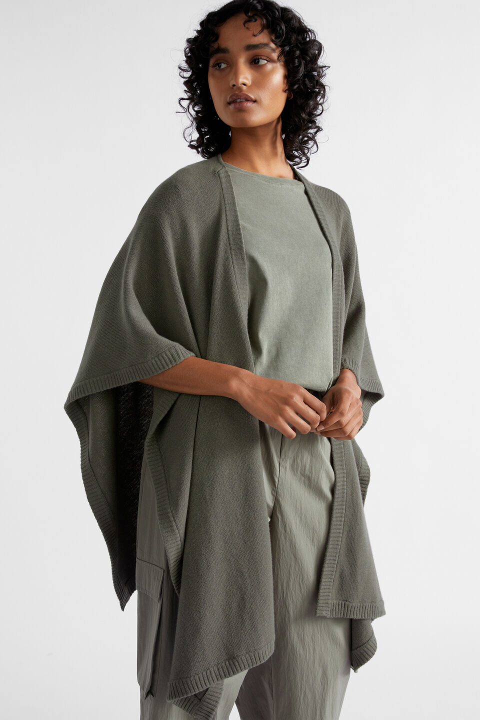 Lightweight Rib Poncho  Smokey Olive