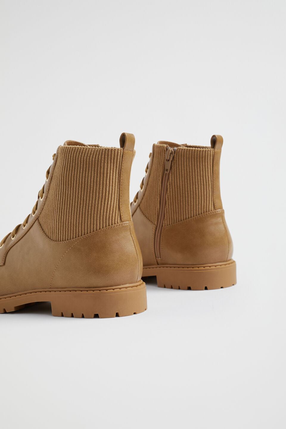 Hiking Boot  Cocoa