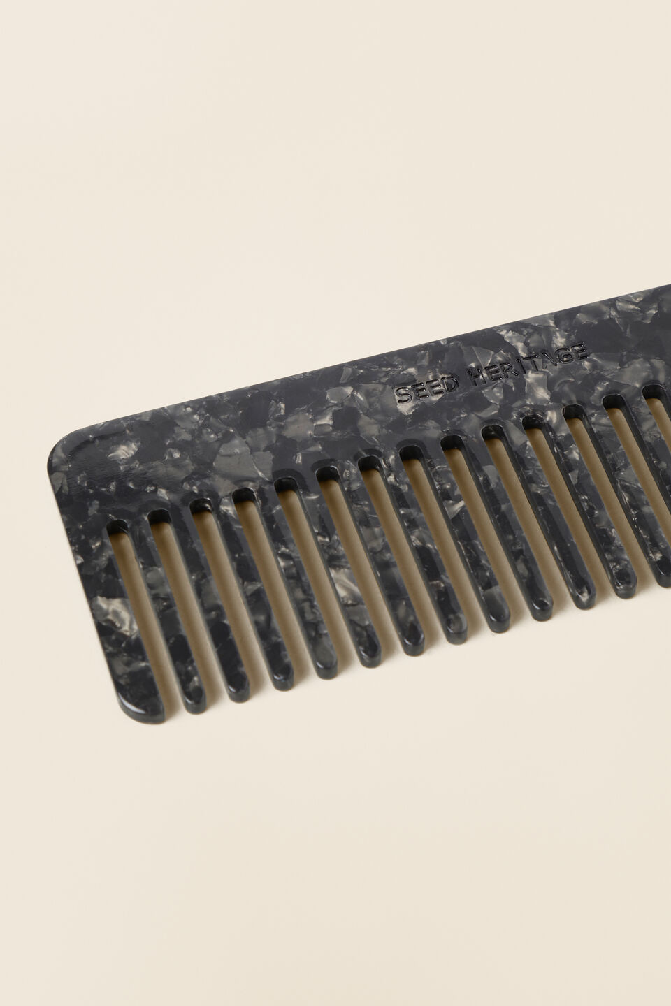 Resin Tort Comb  Black Tort