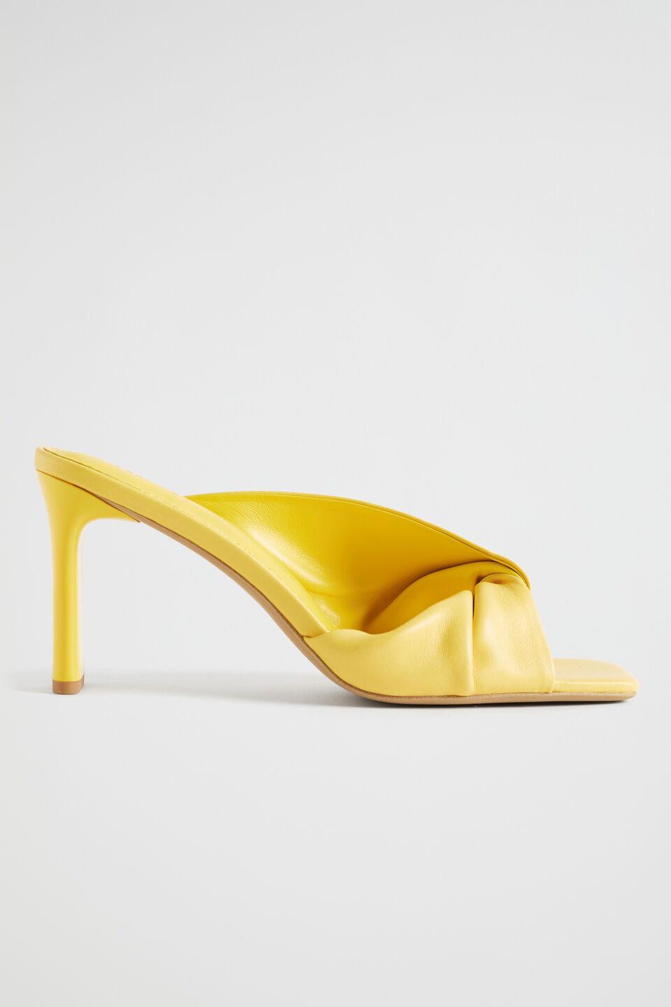 Flora Twist Heel  Gold Amber