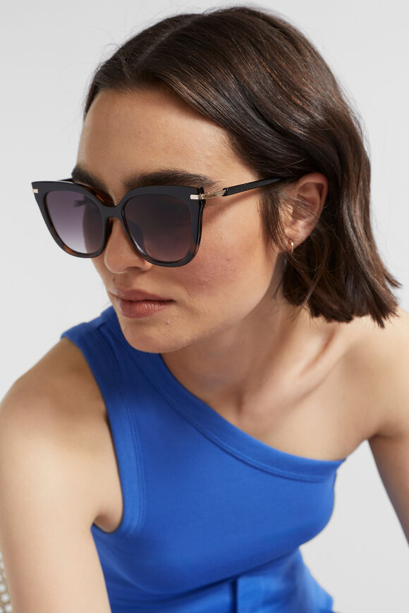 Taylor D Frame Sunglasses  Brown Tort  hi-res