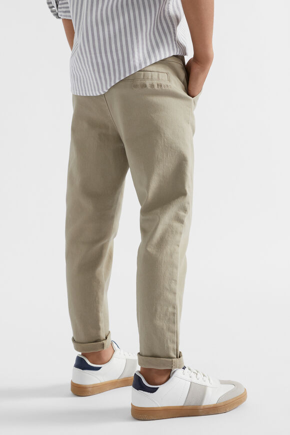 Core Logo Chino  Light Oak  hi-res