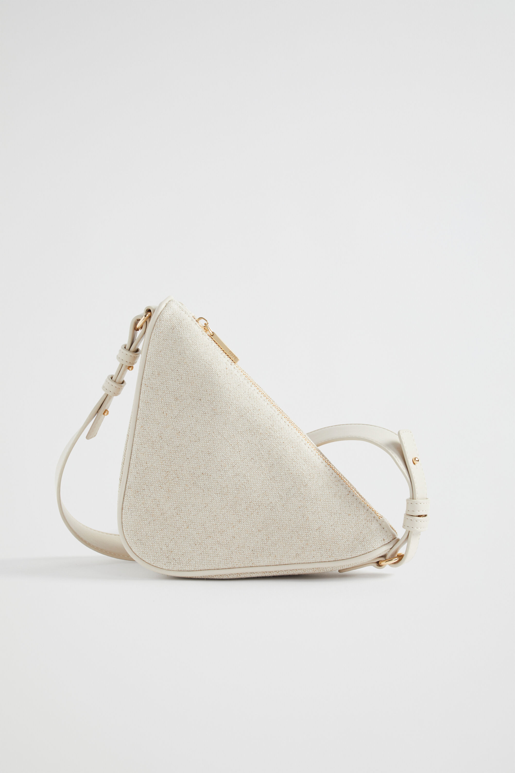 Crossbody new hotsell triangle white