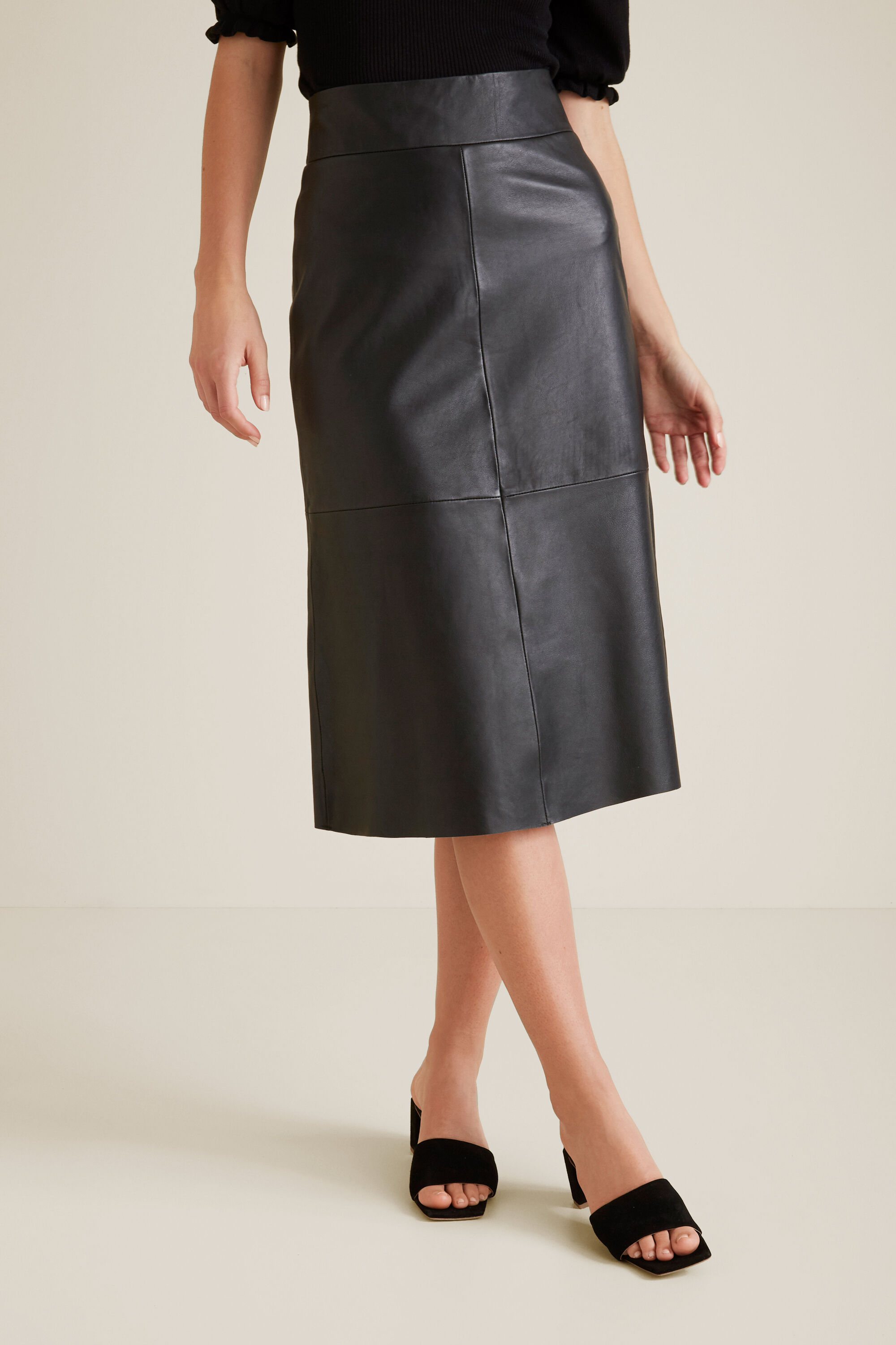 Seed a shop line leather skirt