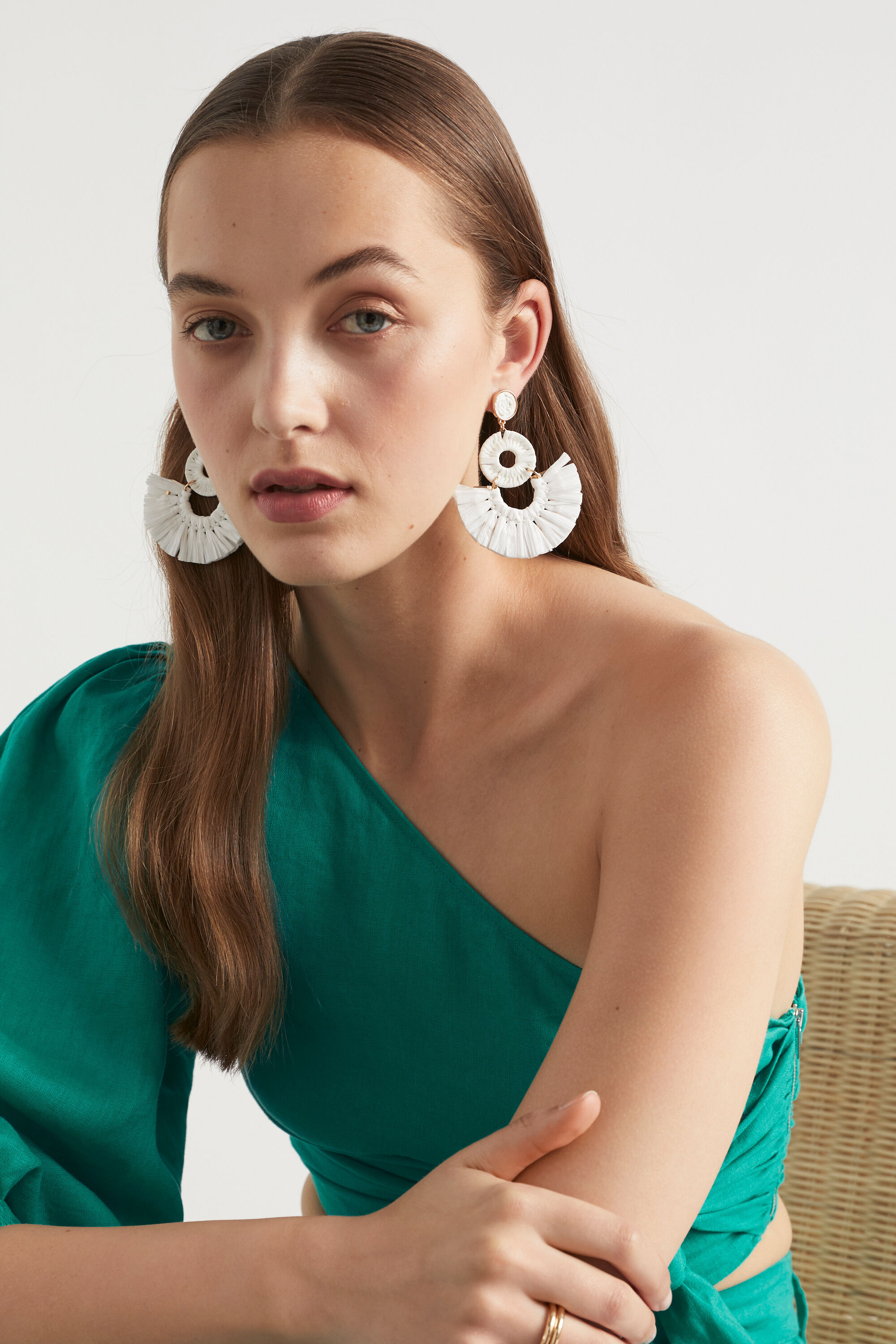 White online raffia earrings